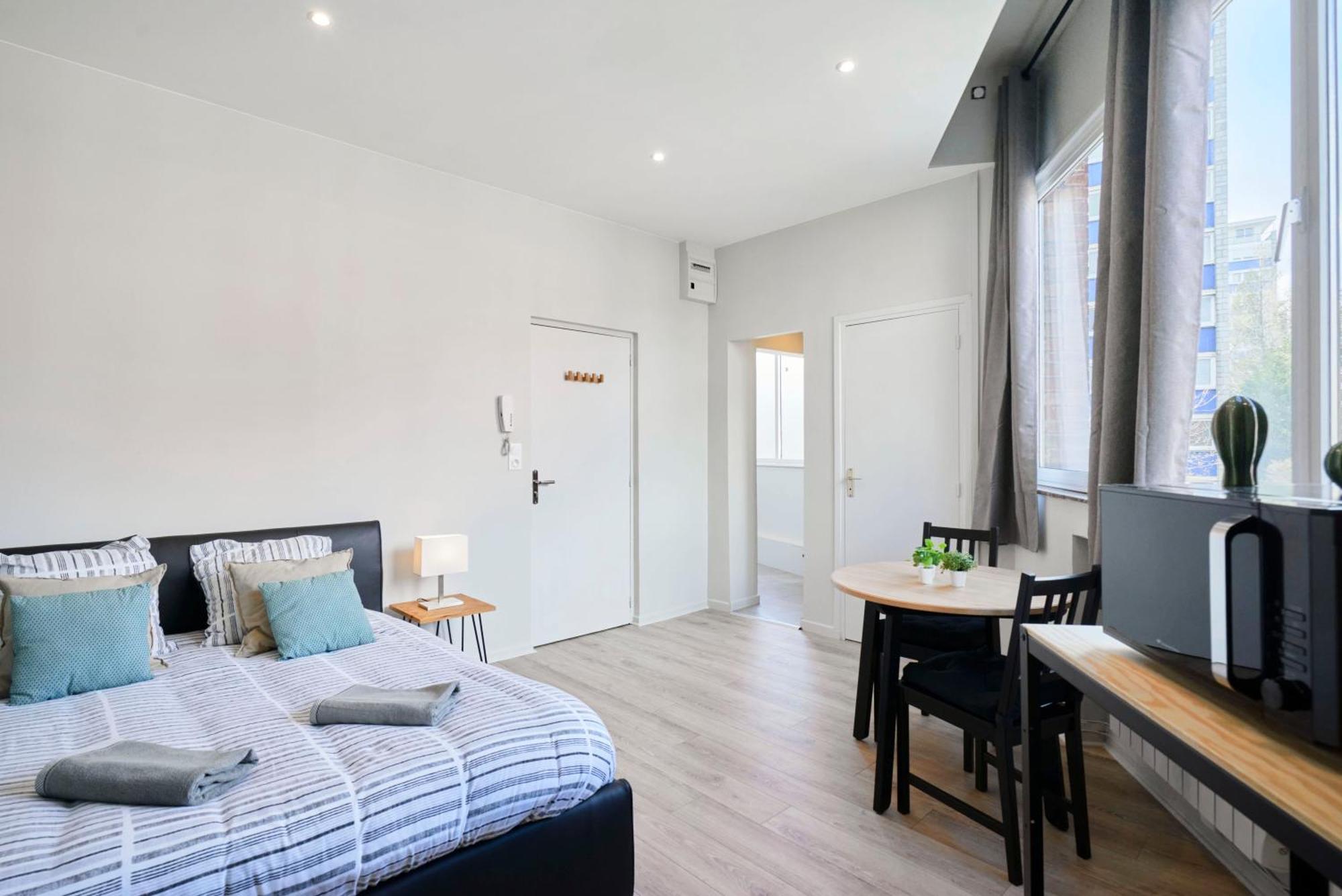 Locationstourcoing - Le Croise Apartment Bagian luar foto