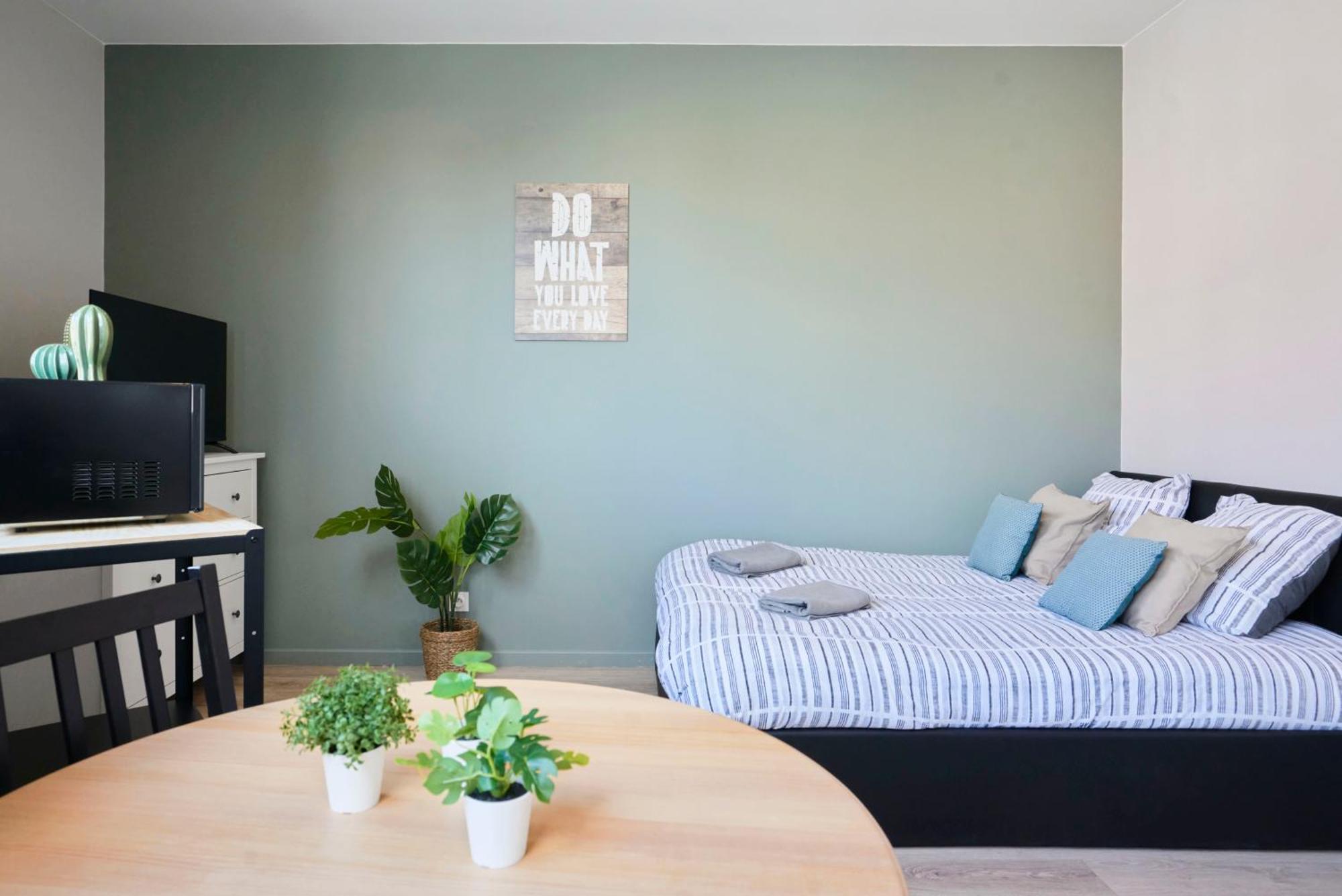 Locationstourcoing - Le Croise Apartment Bagian luar foto