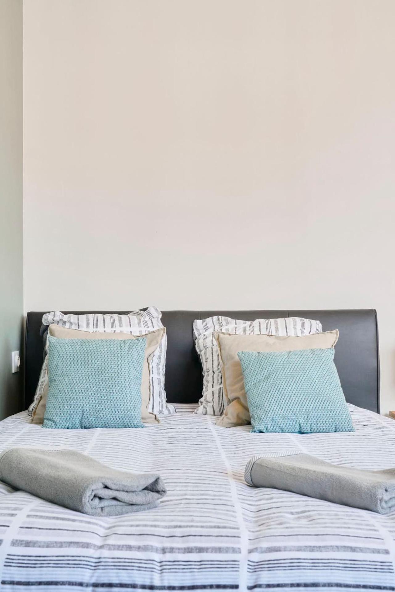 Locationstourcoing - Le Croise Apartment Bagian luar foto